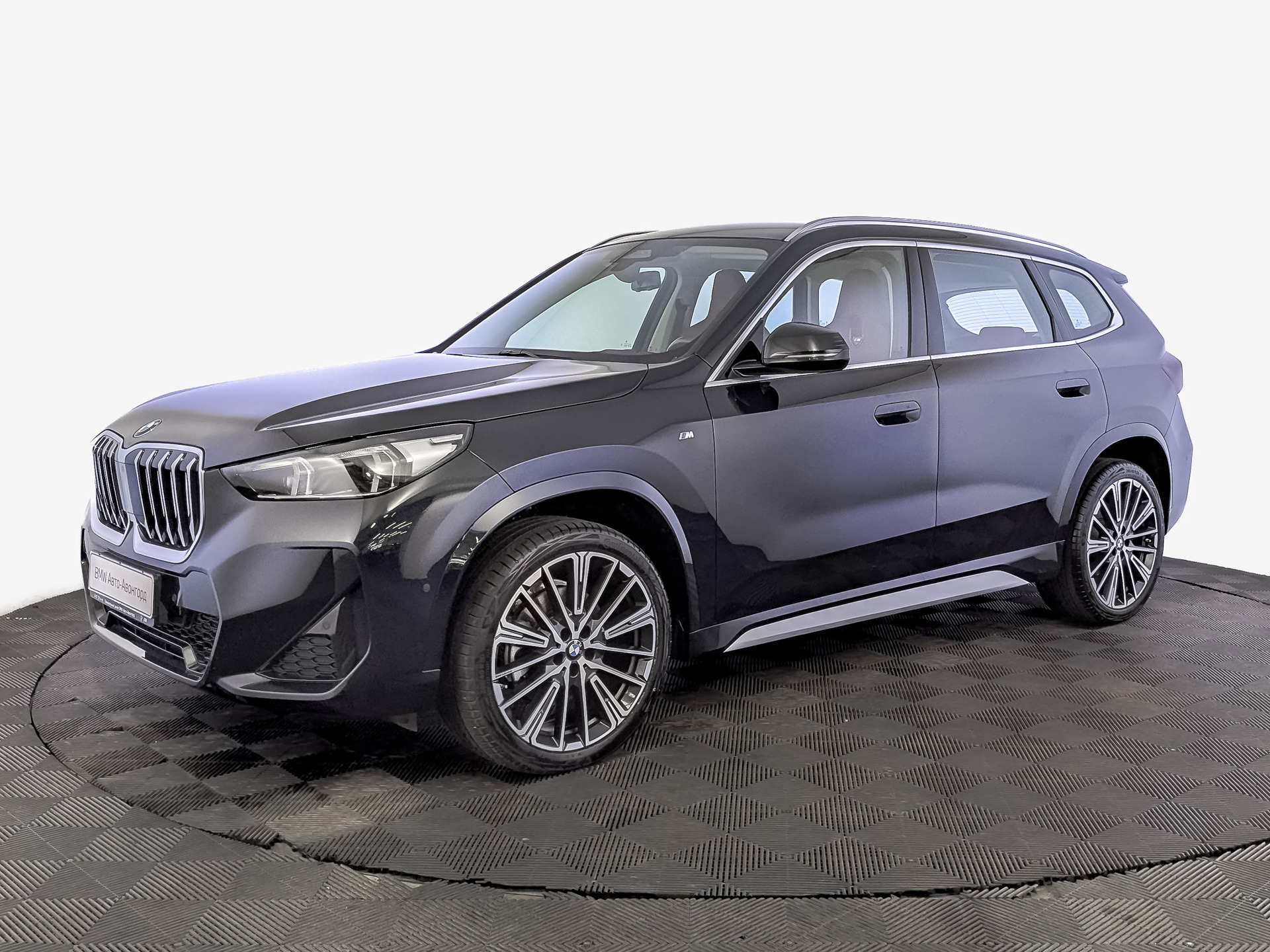 BMW X1 2024 АКПП с пробегом 7 655 км 