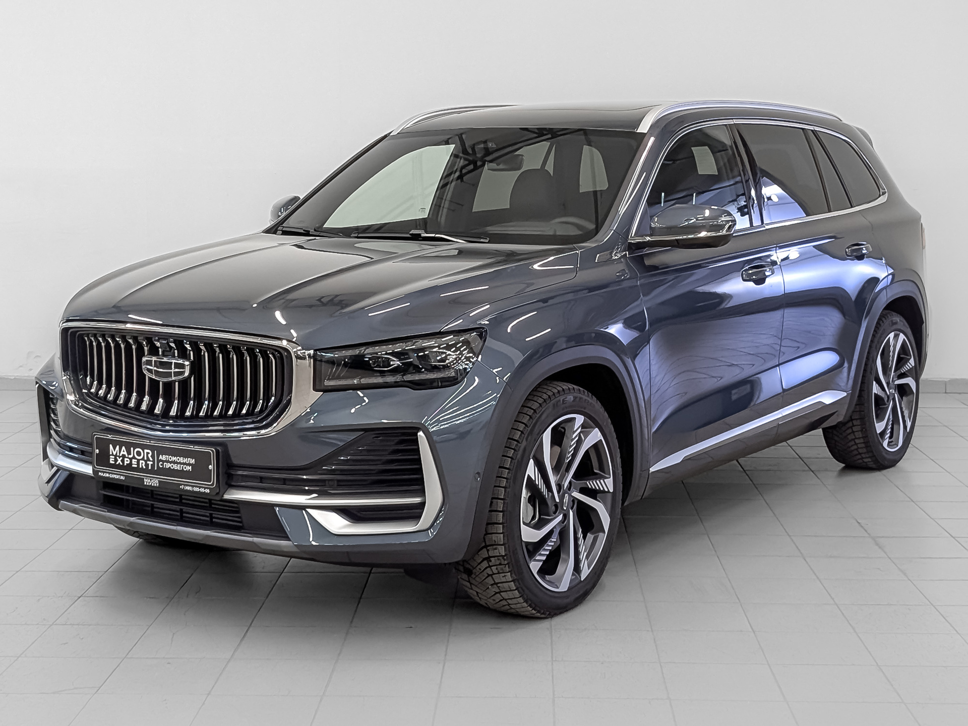 Geely Monjaro 2025 АКПП с пробегом 1 702 км 