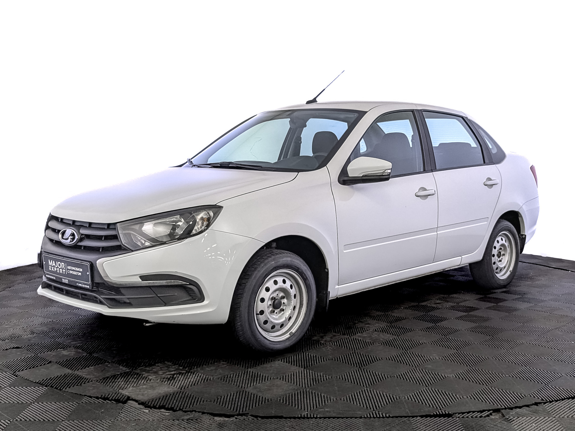 Lada Granta 2024 МКПП с пробегом 65 915 км 