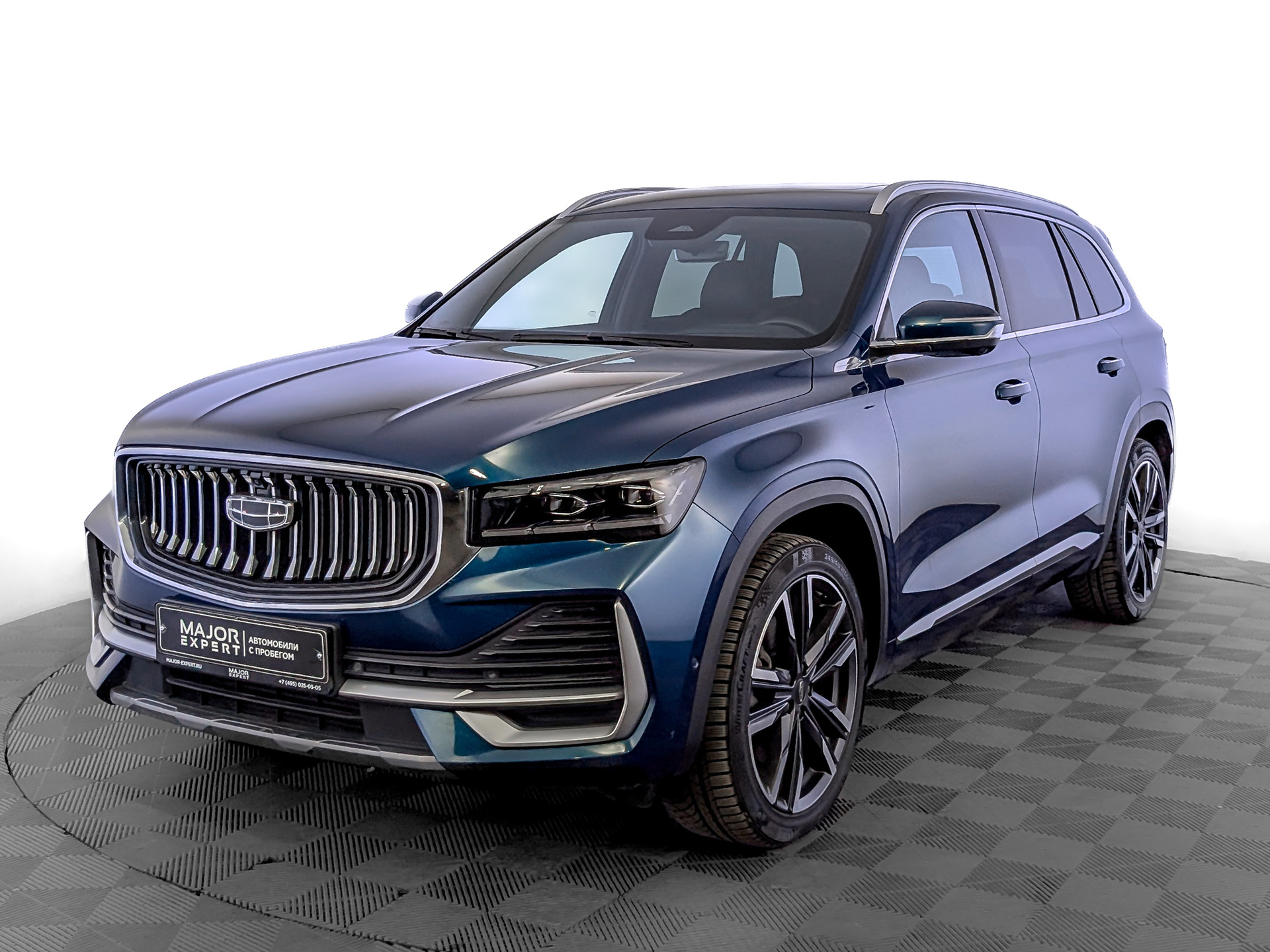 Geely Monjaro 2023 АКПП с пробегом 77 984 км 