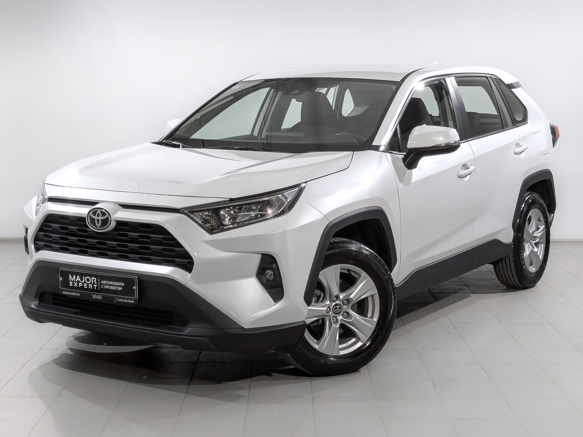 Toyota Rav-4 2024 АКПП с пробегом 14 987 км 