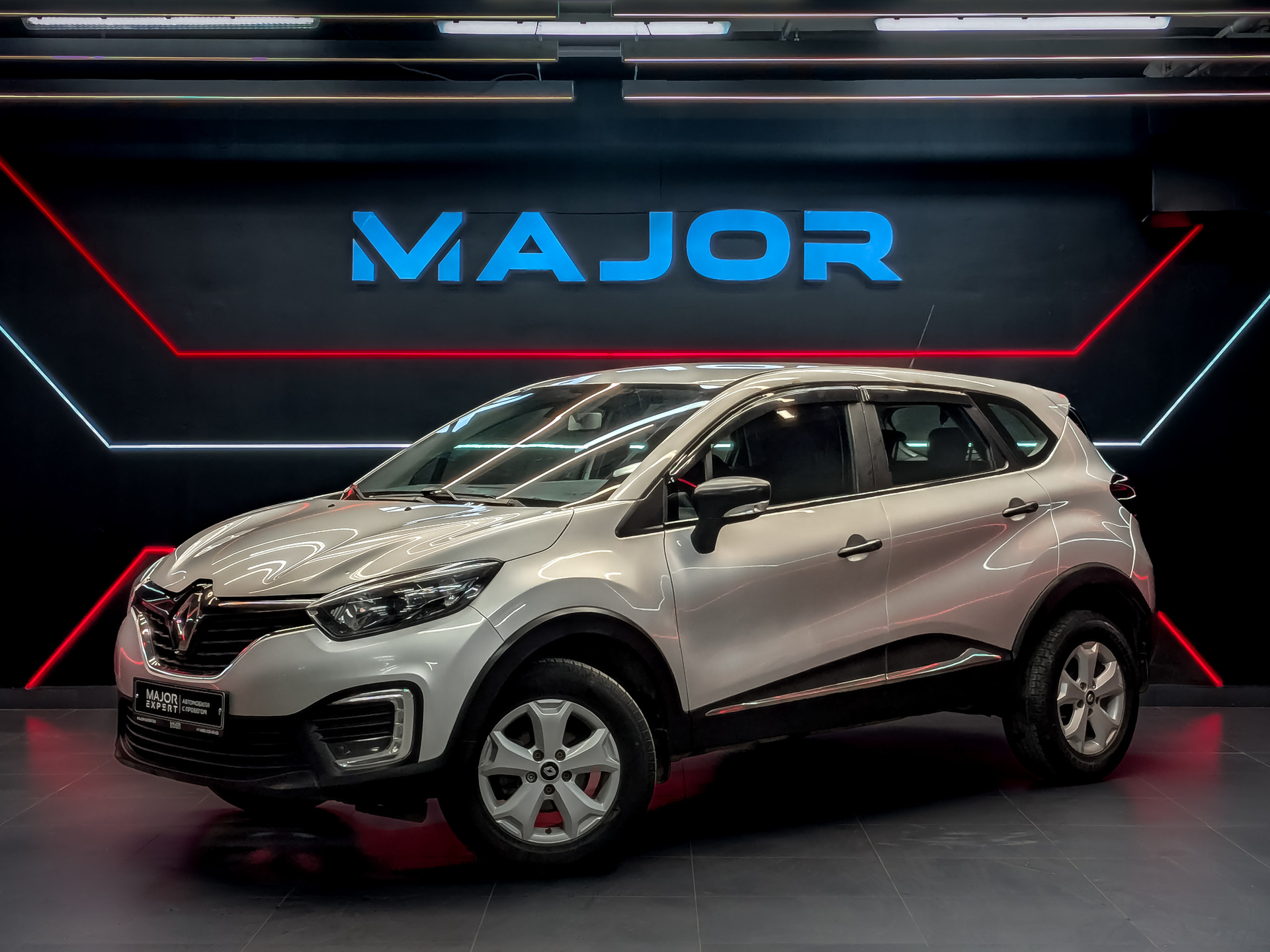 Renault Kaptur 2017 АКПП с пробегом 95 588 км 