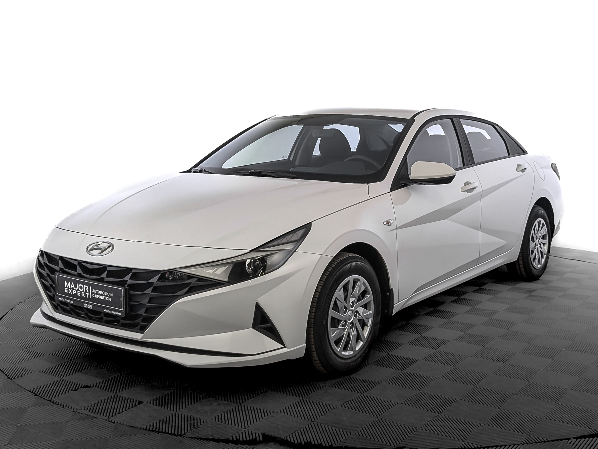 Hyundai Elantra 2022 АКПП с пробегом 47 180 км 
