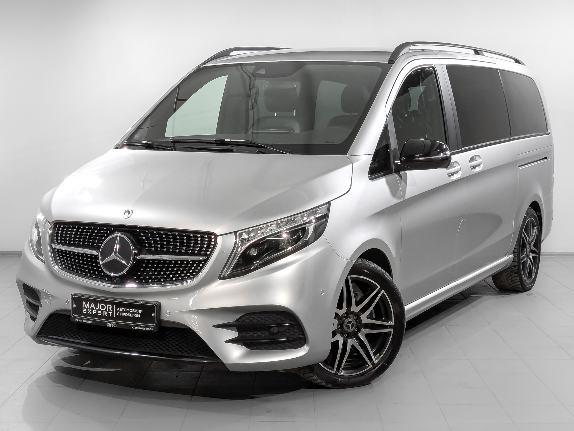 Mercedes-Benz V-Класс 2022 АКПП с пробегом 65 236 км 