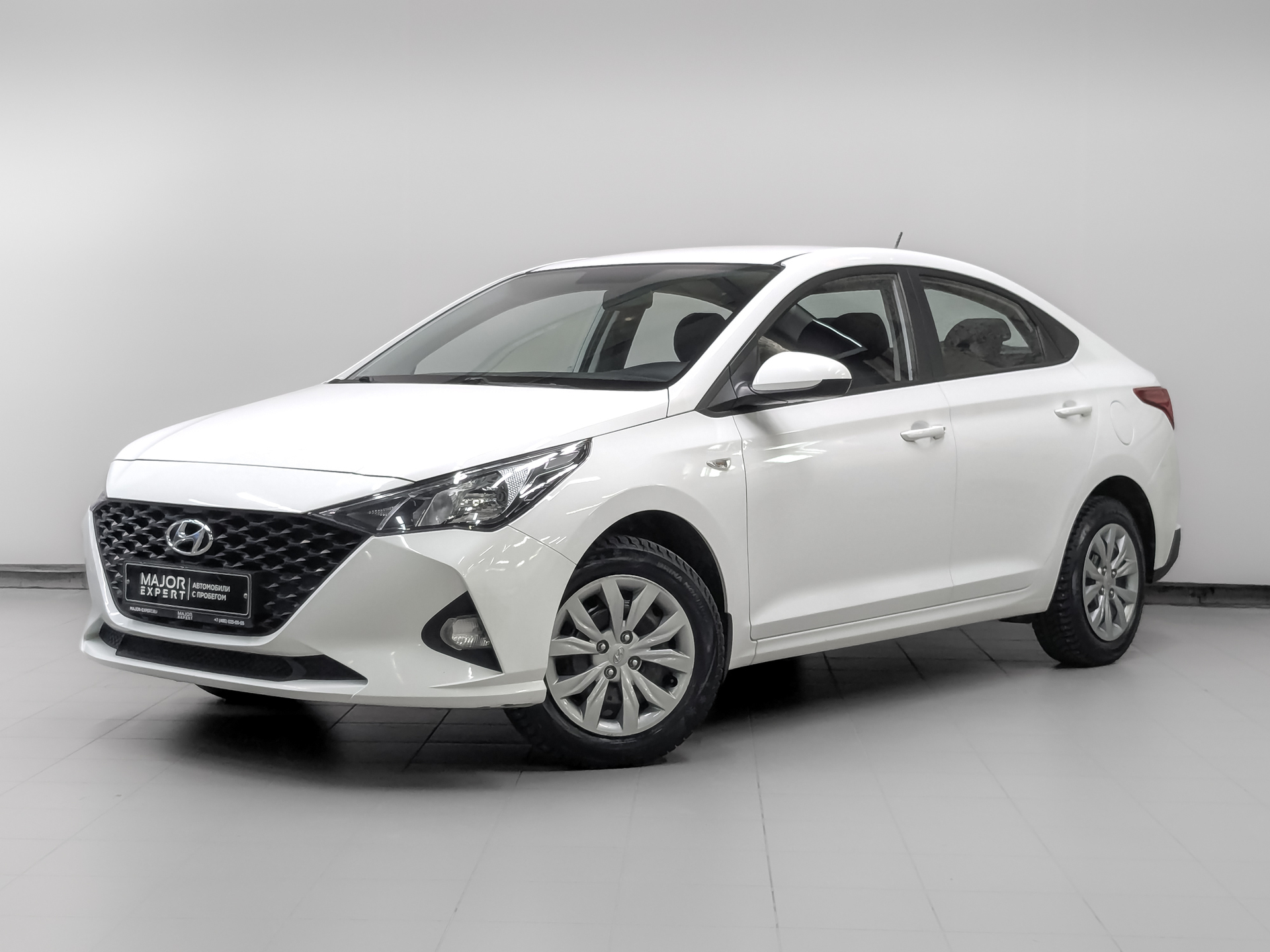 Hyundai Solaris 2022 АКПП с пробегом 90 141 км 