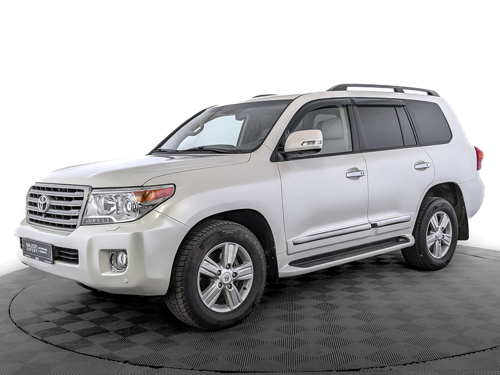 Toyota Land Cruiser 200 2014 АКПП с пробегом 128 458 км 