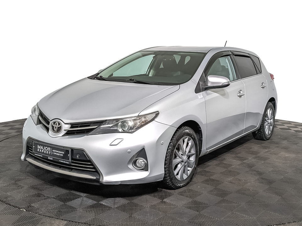 Toyota Auris II 2013 АКПП