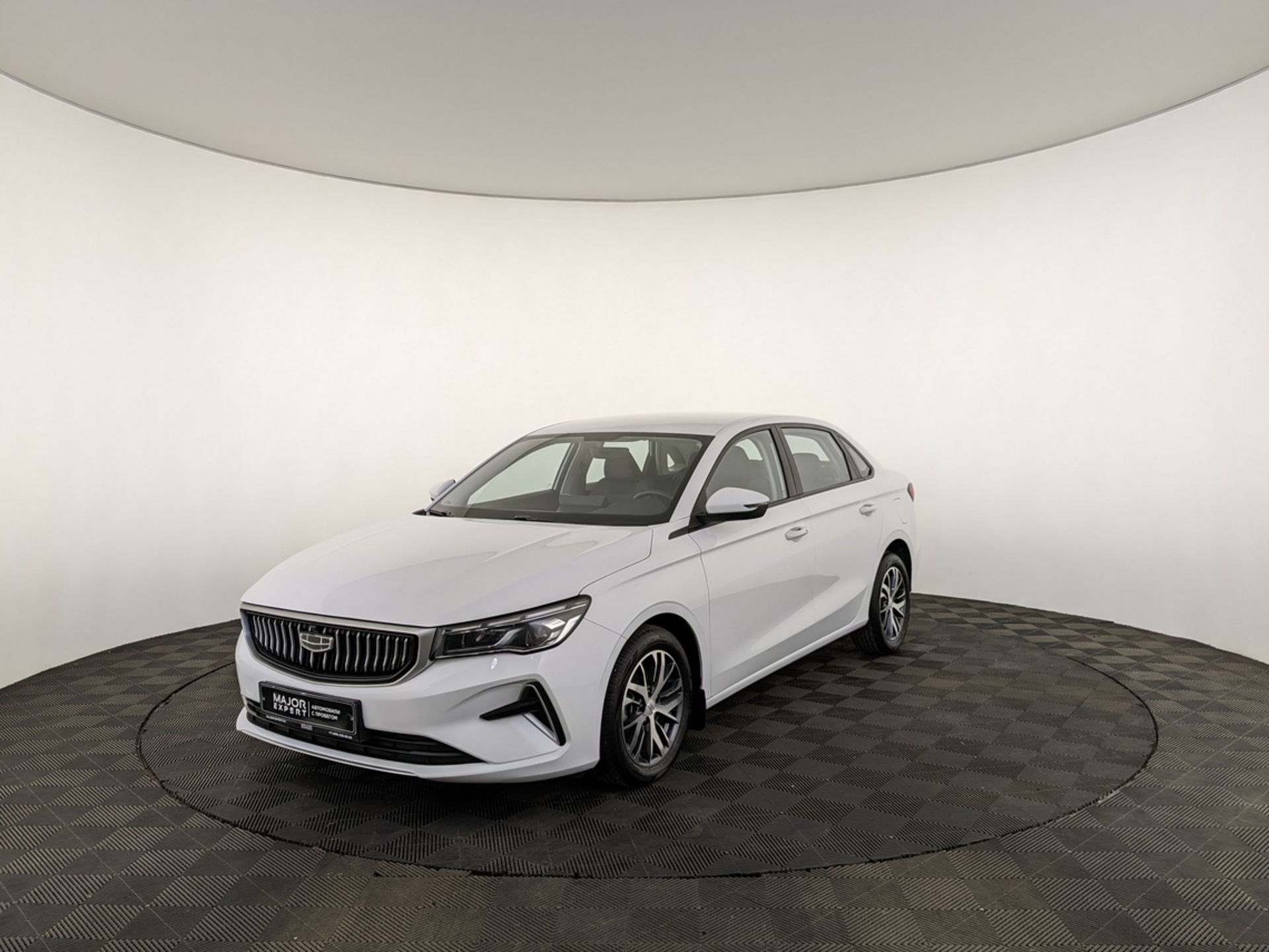 Geely Emgrand 7 II 2024 АКПП с пробегом 4 947 км 