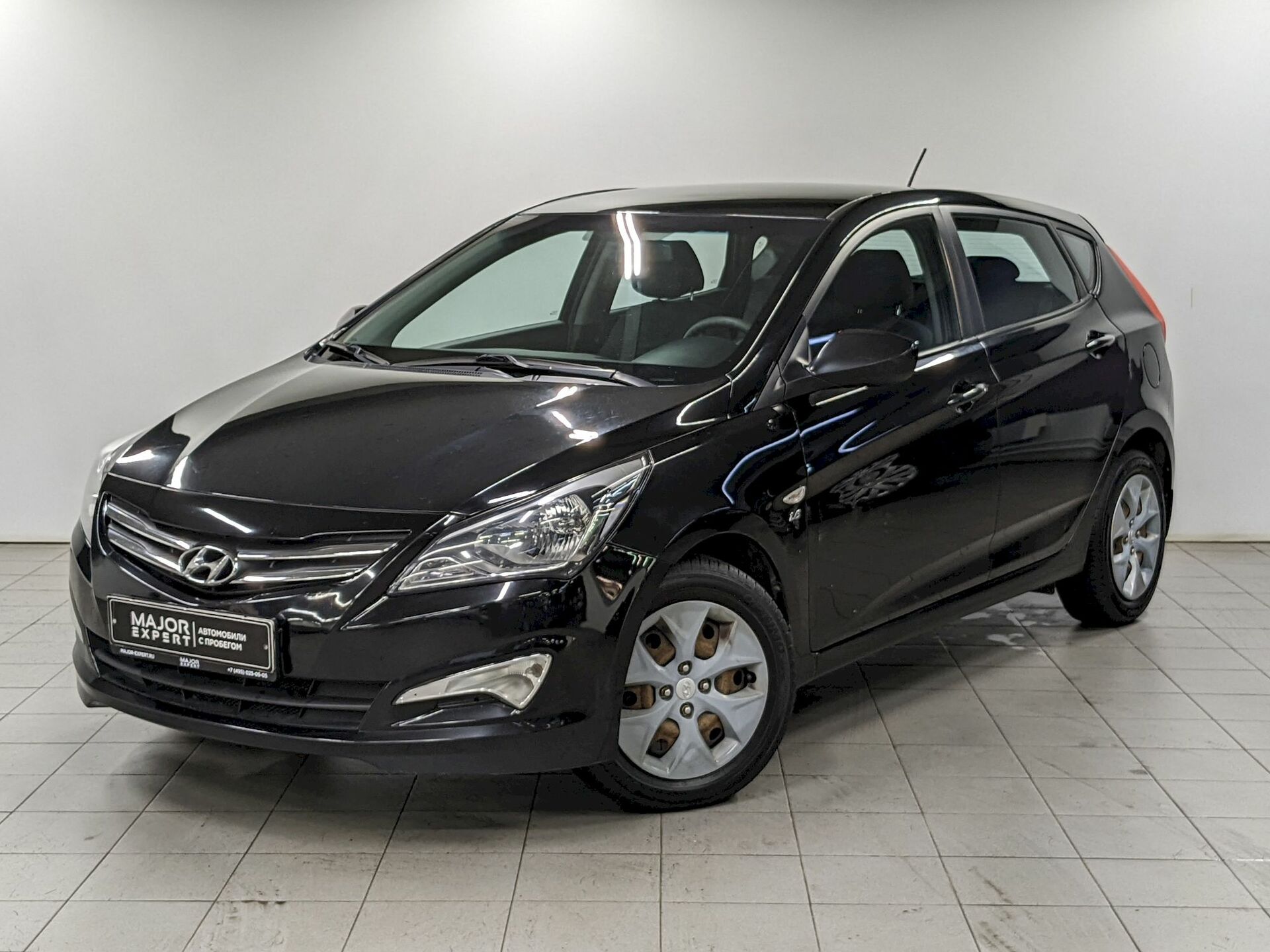 Hyundai Solaris 2015 АКПП с пробегом 68 850 км 