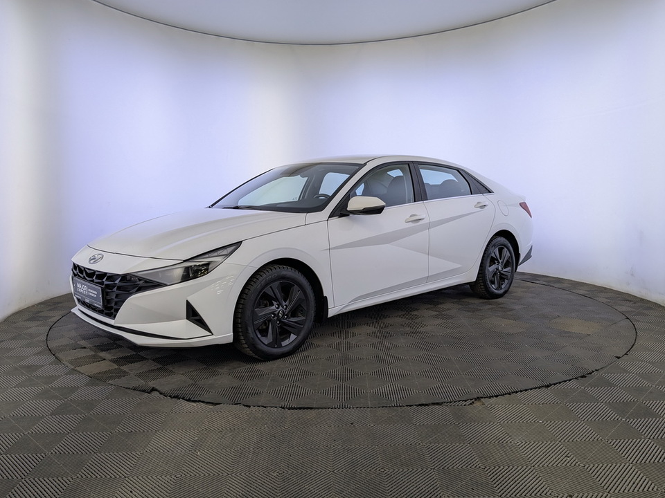Hyundai Elantra VII 2021 АКПП