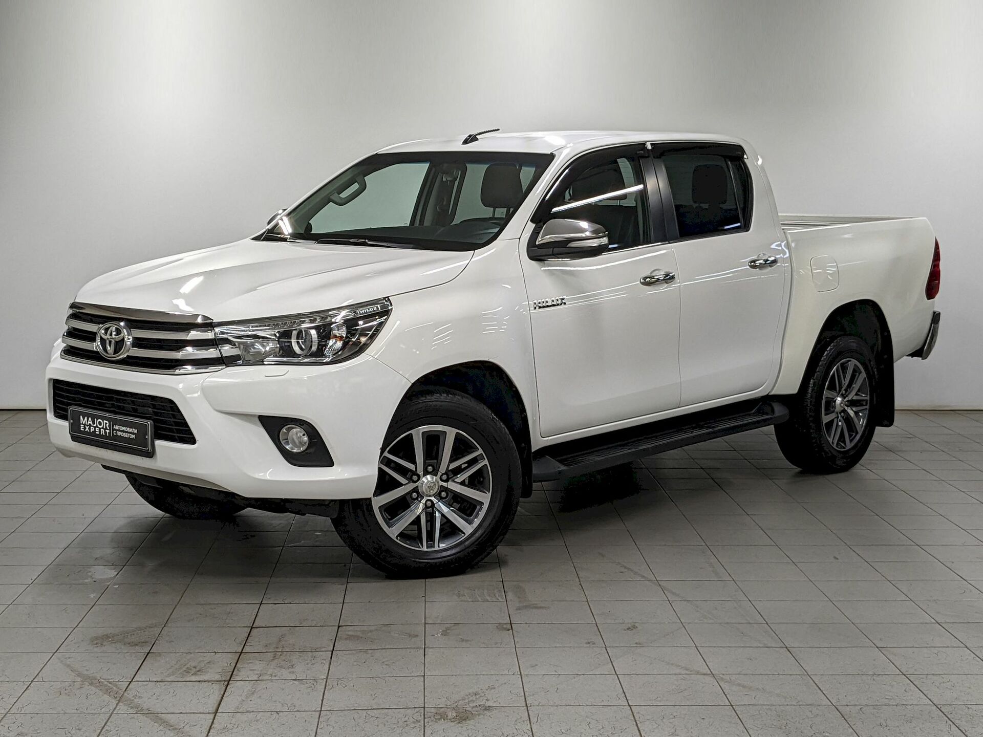 Toyota Hilux 2015 АКПП с пробегом 267 945 км 