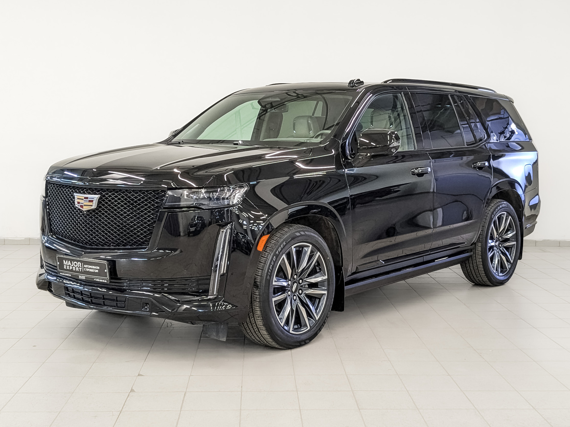 Cadillac Escalade 2021 АКПП с пробегом 75 261 км 