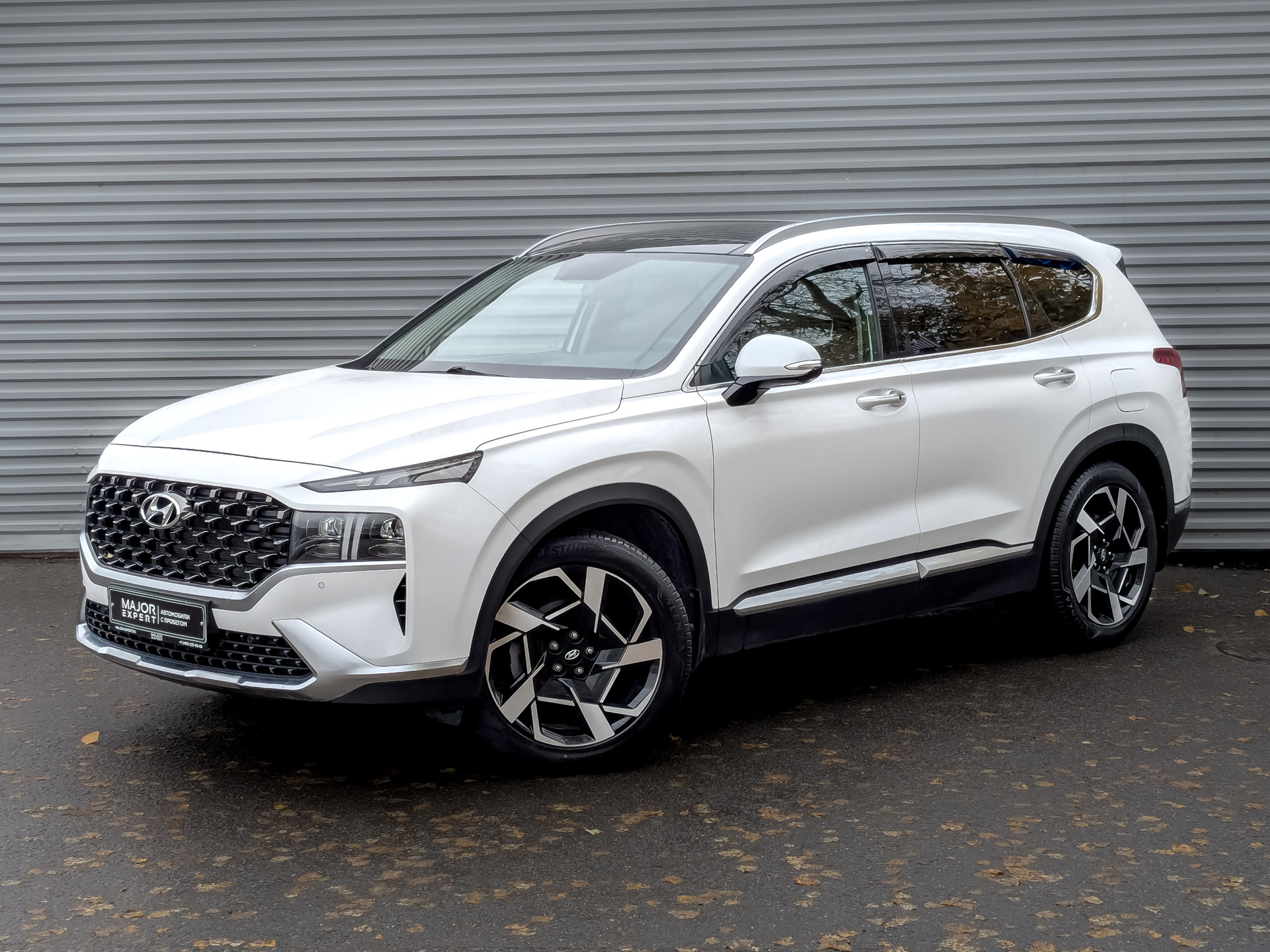 Hyundai Santa Fe 2022 АКПП с пробегом 28 562 км 