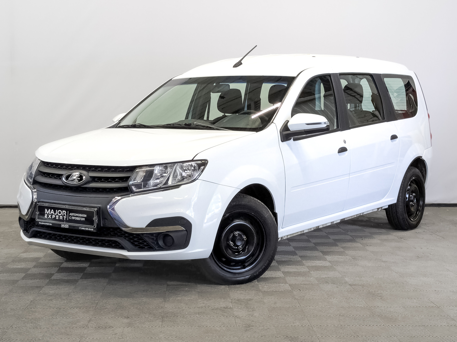 Lada Largus 2025 МКПП с пробегом 38 380 км 