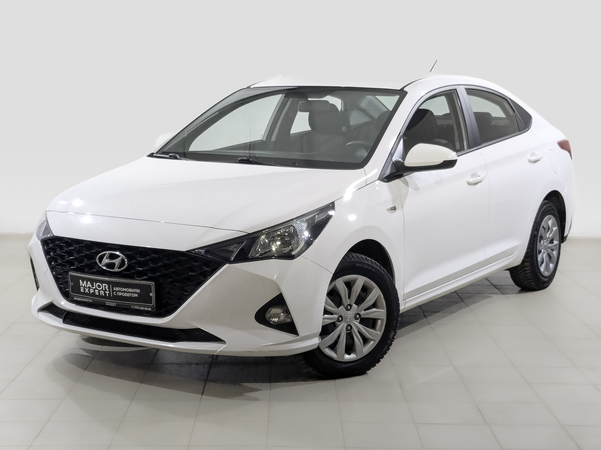 Hyundai Solaris 2022 АКПП с пробегом 61 112 км 