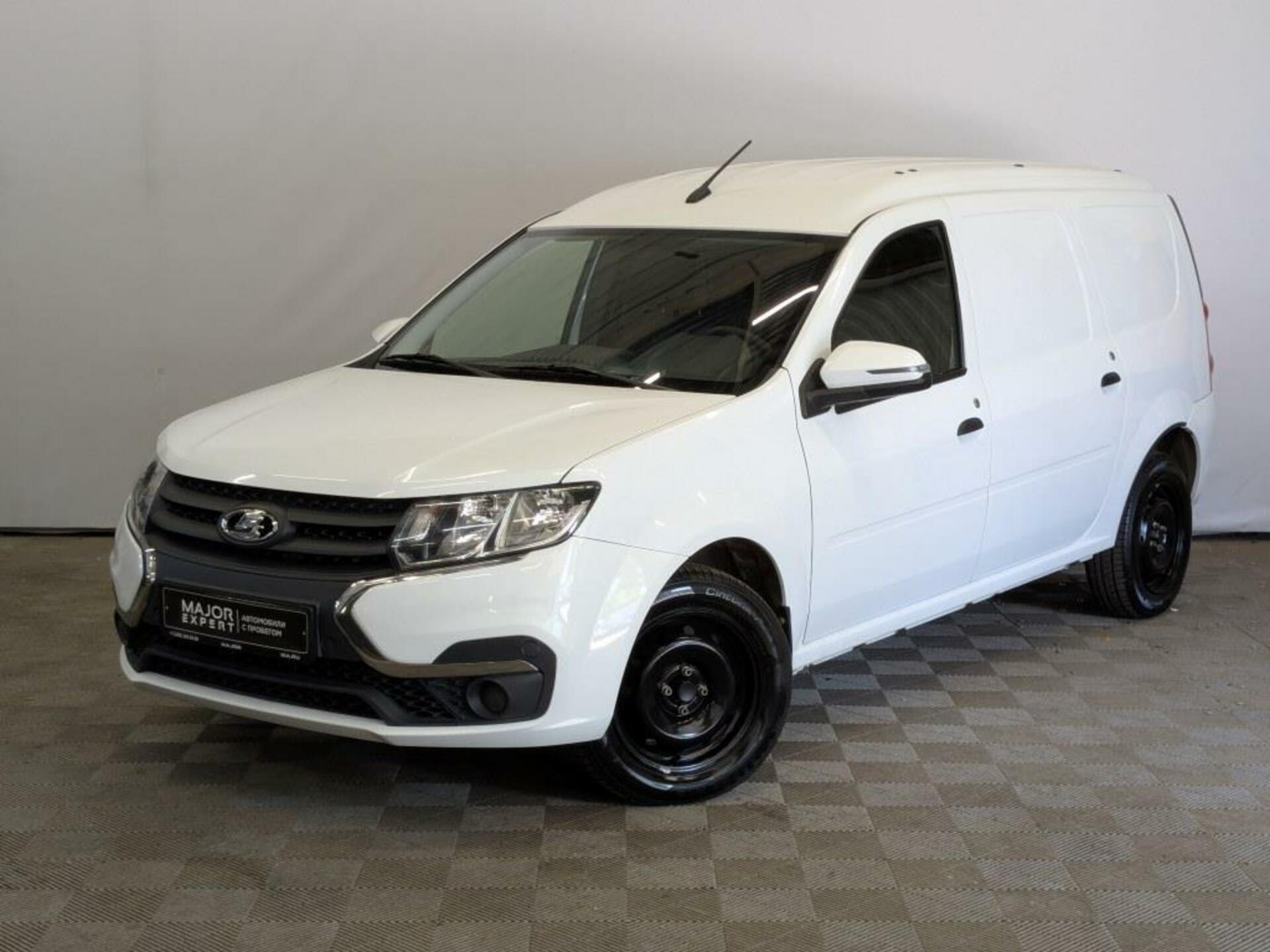 Lada Largus 2024 МКПП с пробегом 36 819 км 