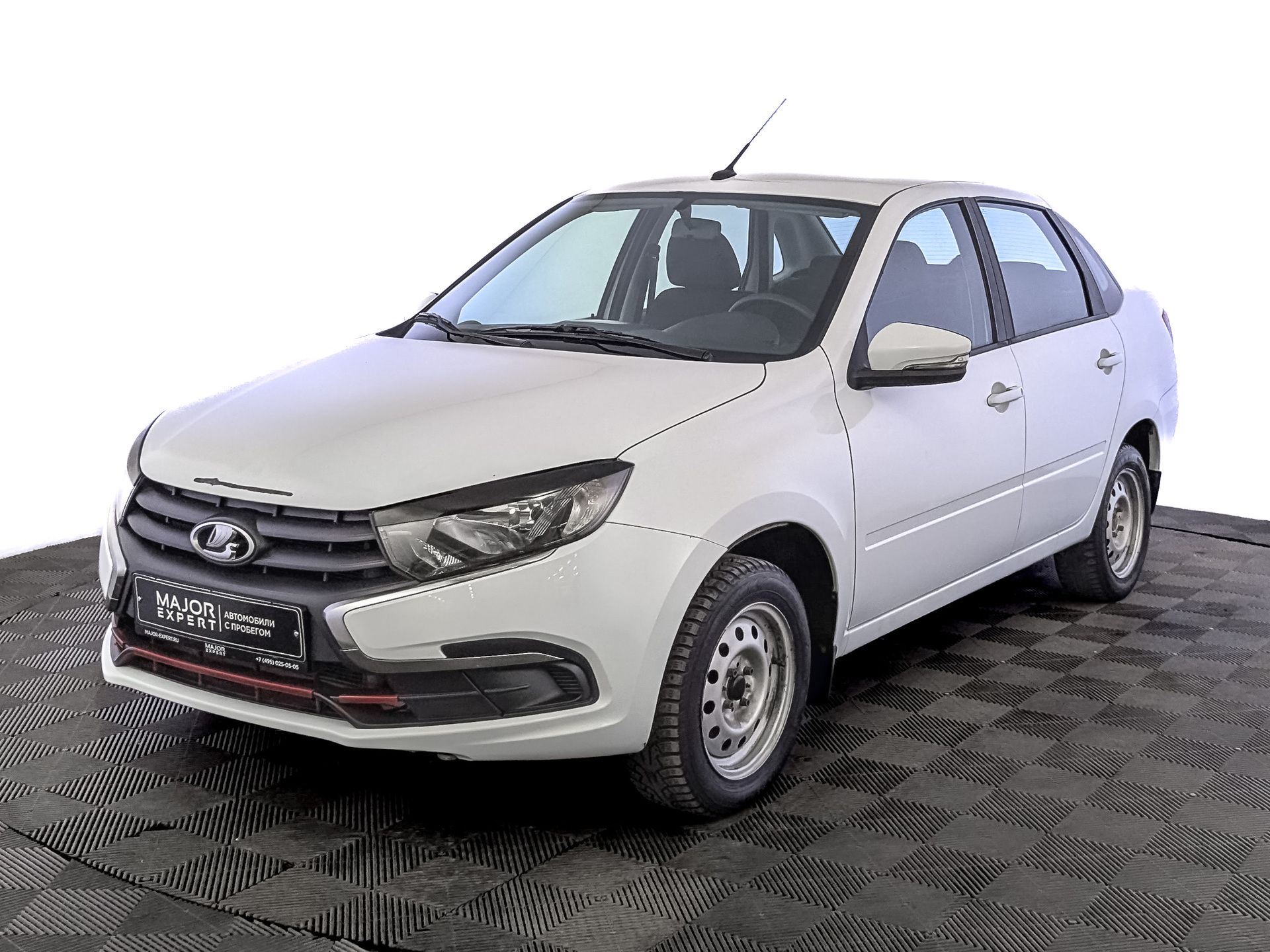 Lada Granta 2024 МКПП с пробегом 53 824 км 