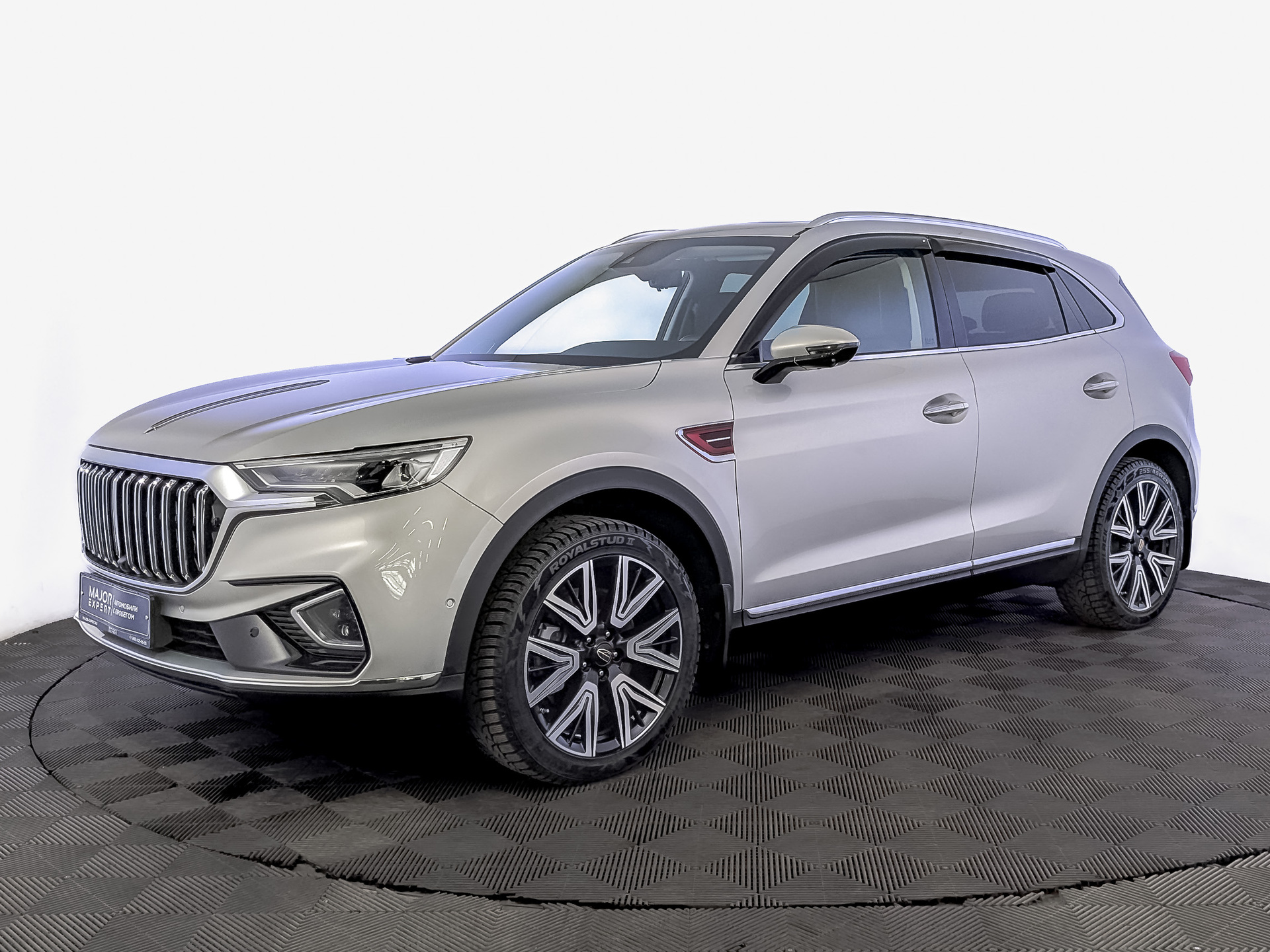 Hongqi HS5 2024 АКПП с пробегом 25 680 км 