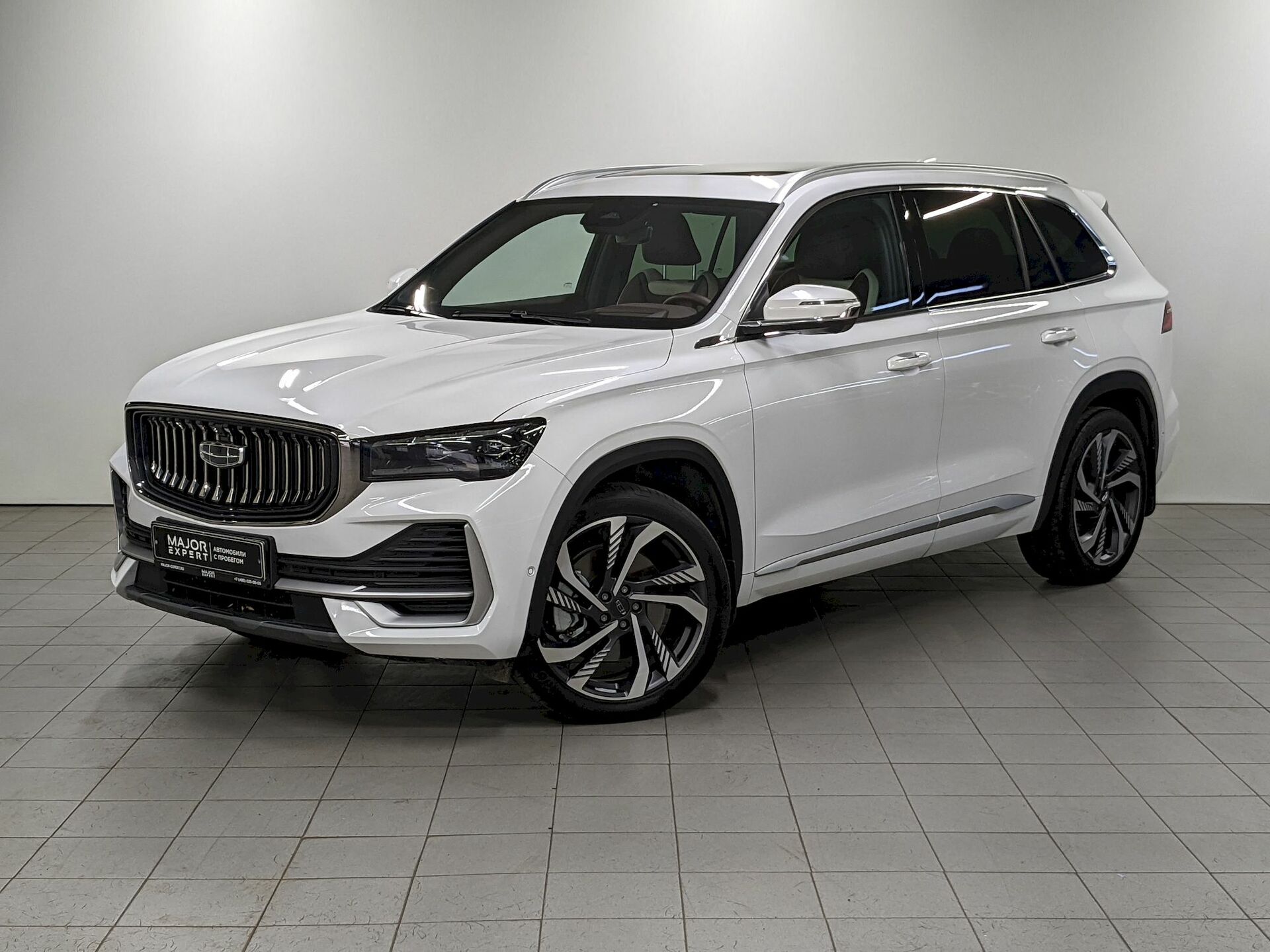Geely Monjaro 2024 АКПП с пробегом 91 000 км 