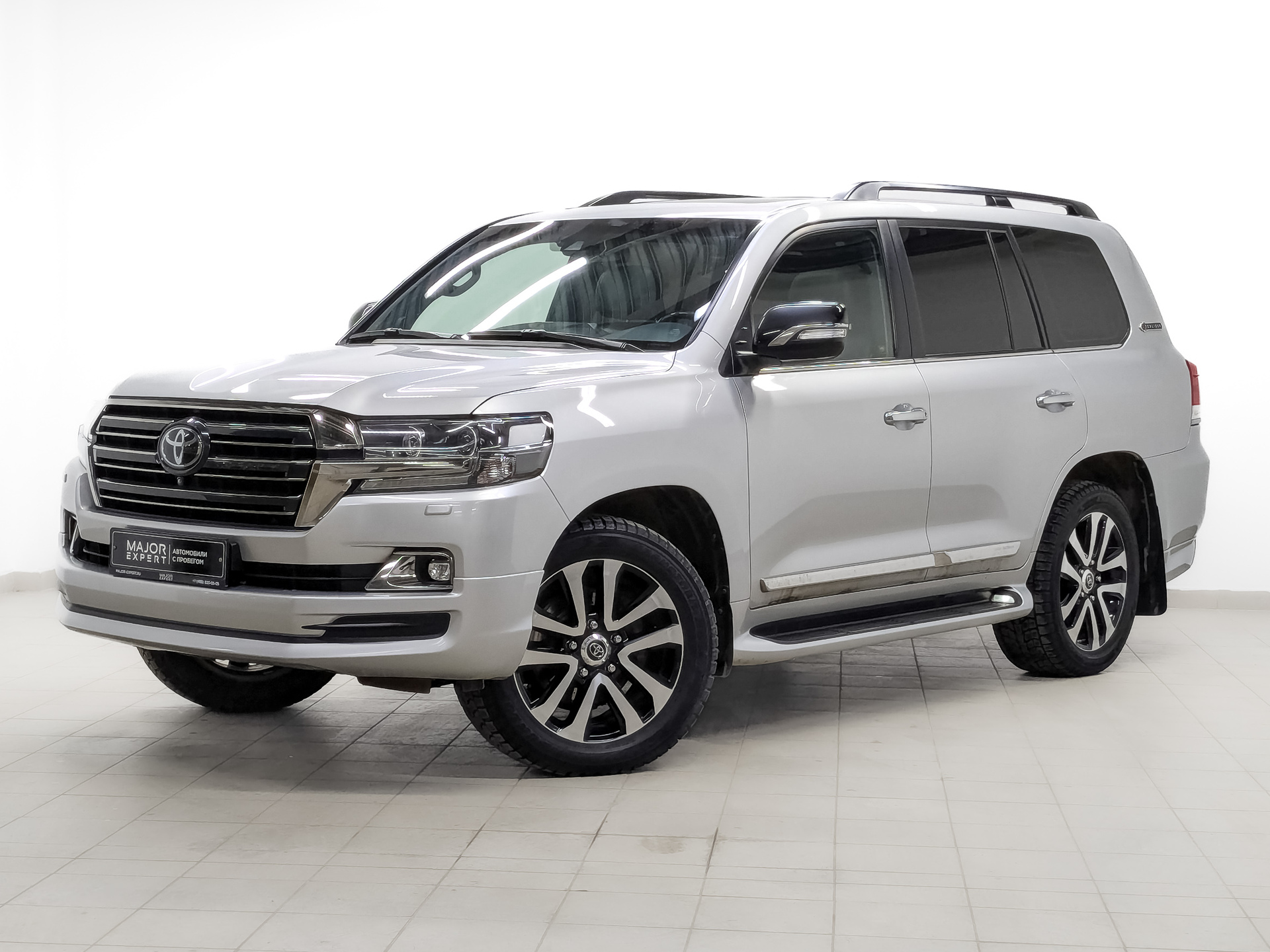 Toyota Land Cruiser 200 2018 АКПП с пробегом 75 361 км 