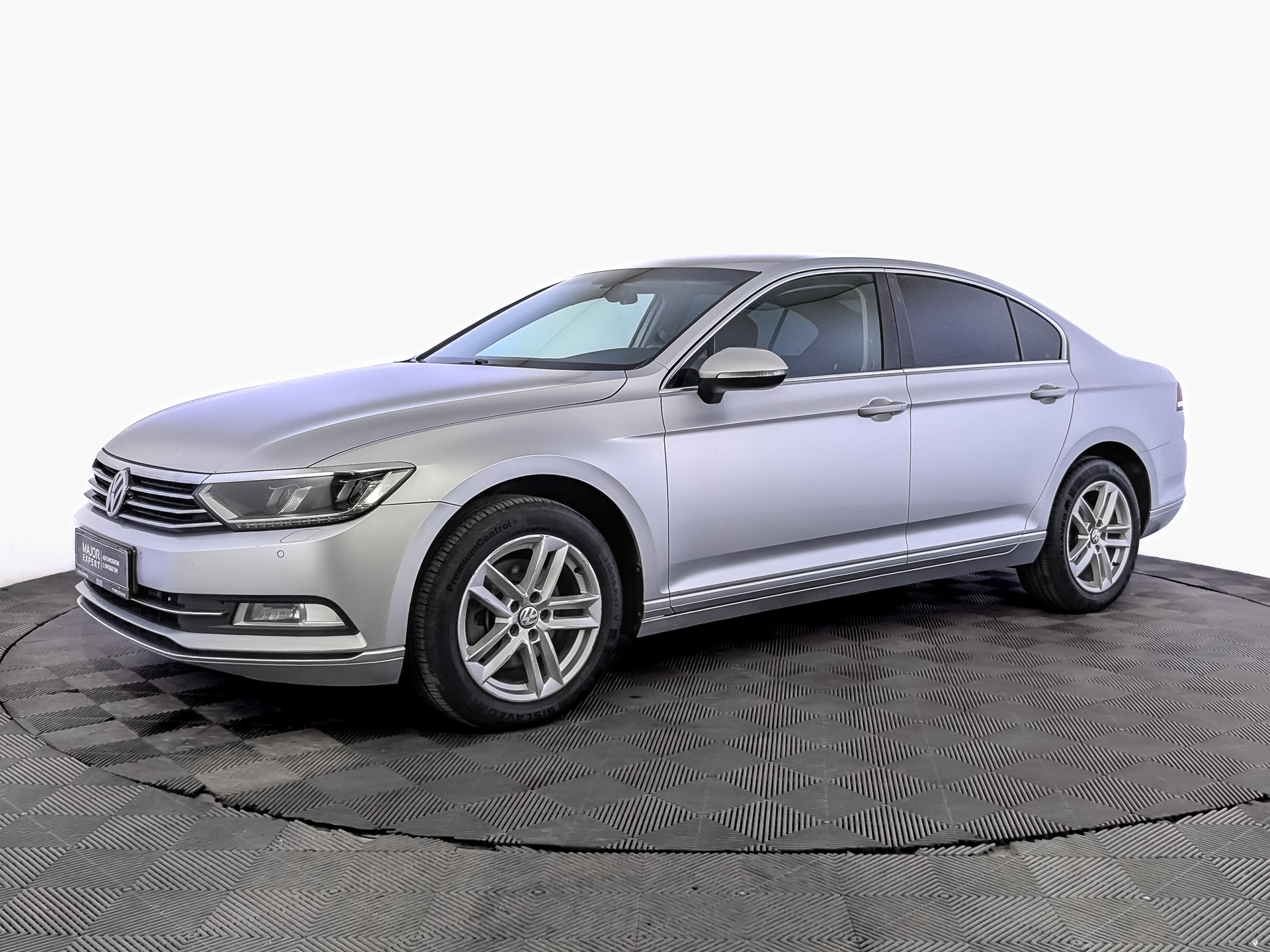 Volkswagen Passat 2019 АКПП с пробегом 142 275 км 