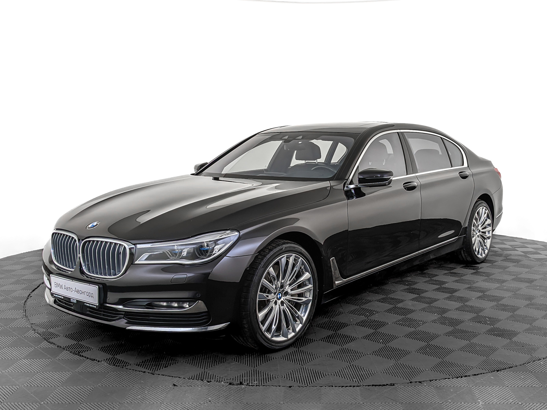 BMW 7 серии 2017 АКПП с пробегом 117 899 км 