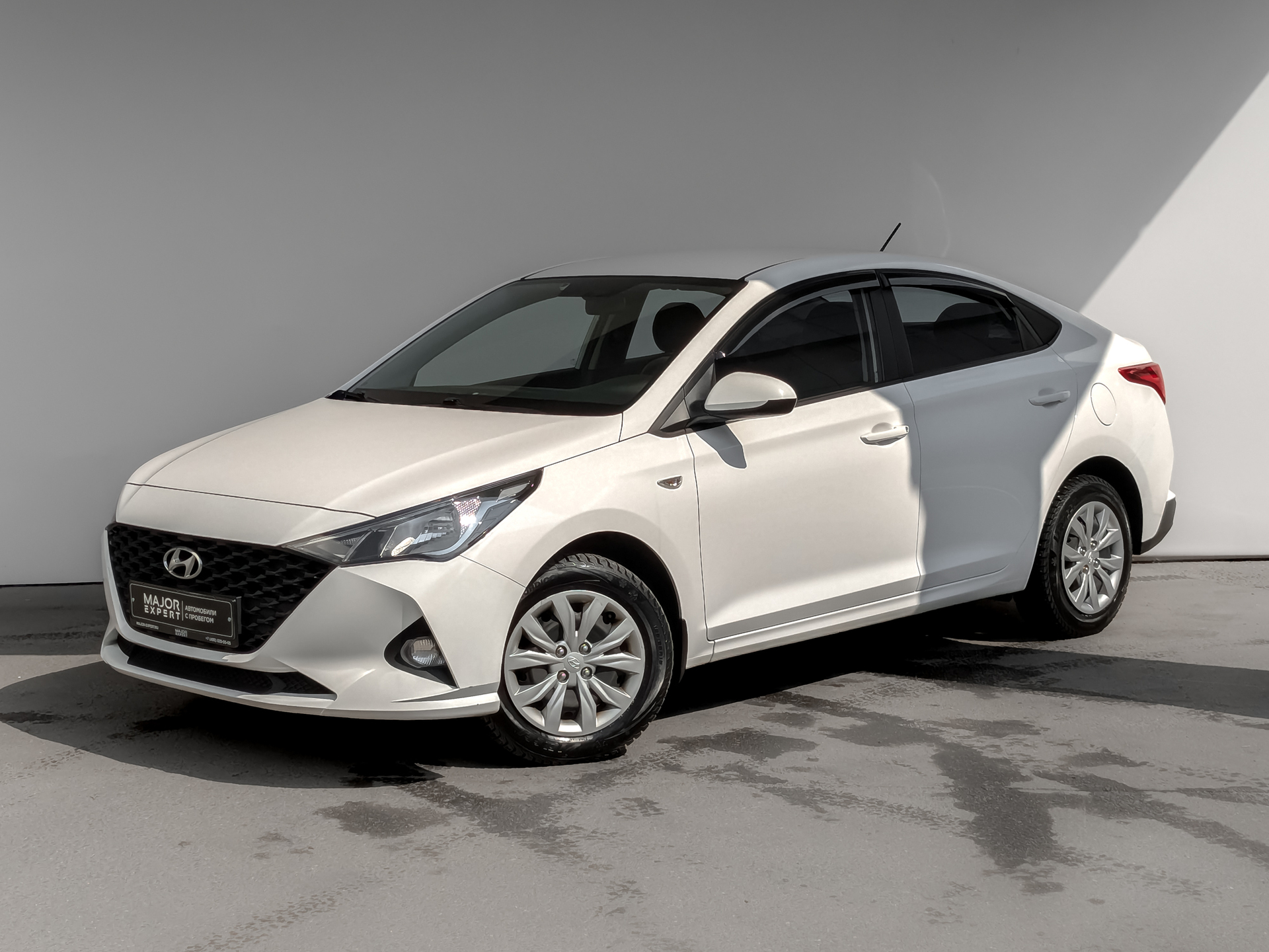 Hyundai Solaris 2022 АКПП с пробегом 72 478 км 