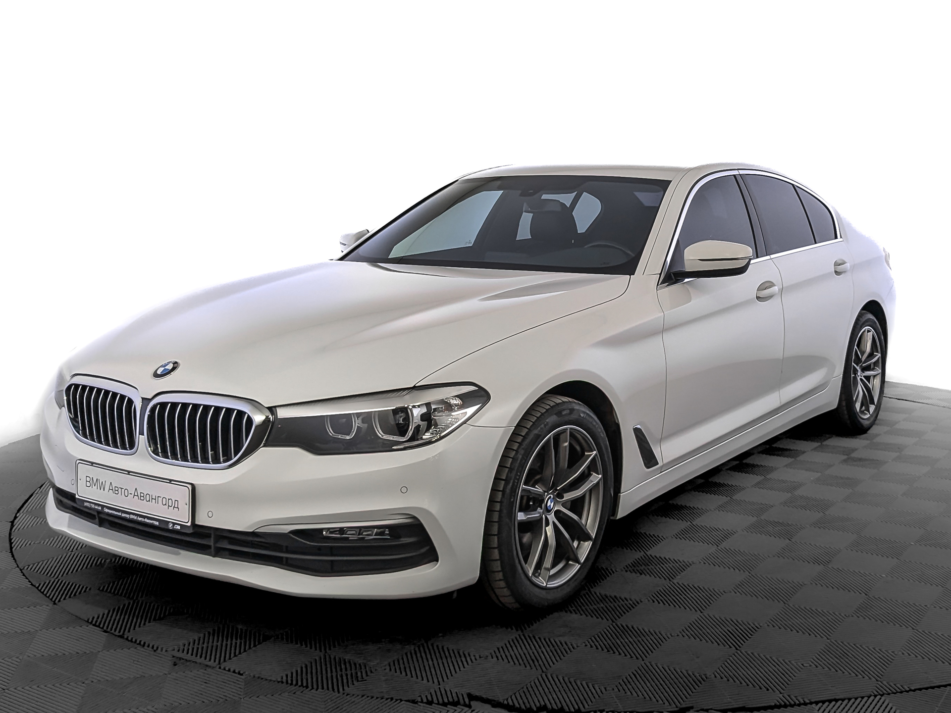 BMW 5 серии 2020 АКПП с пробегом 104 500 км 