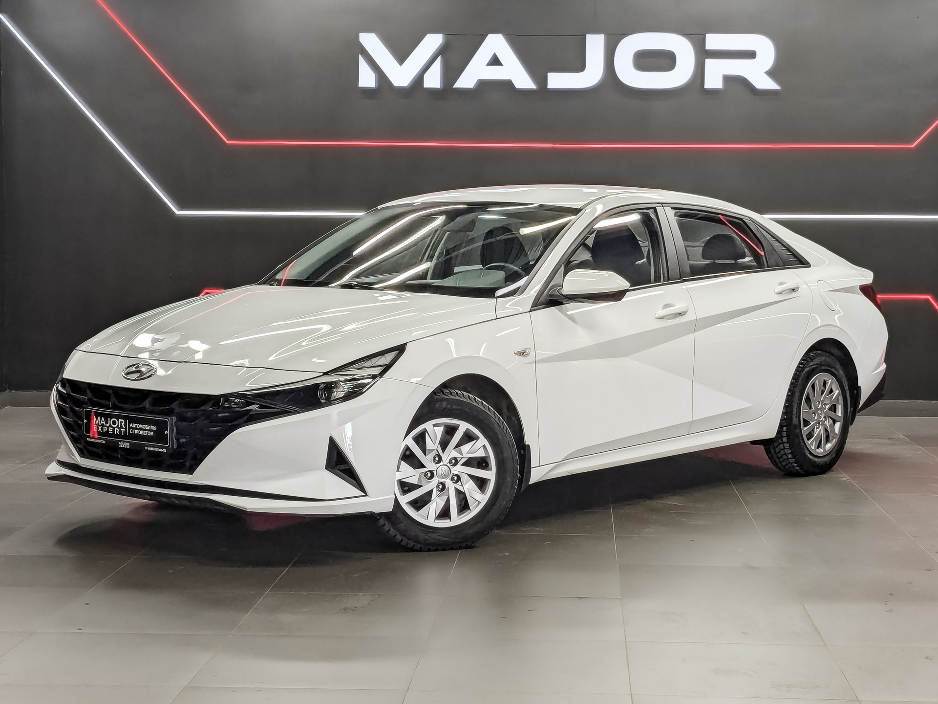 Hyundai Elantra 2022 АКПП с пробегом 37 981 км 