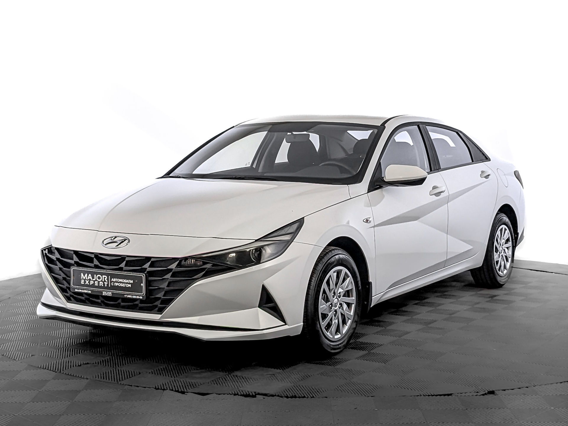 Hyundai Elantra 2022 АКПП с пробегом 42 343 км 