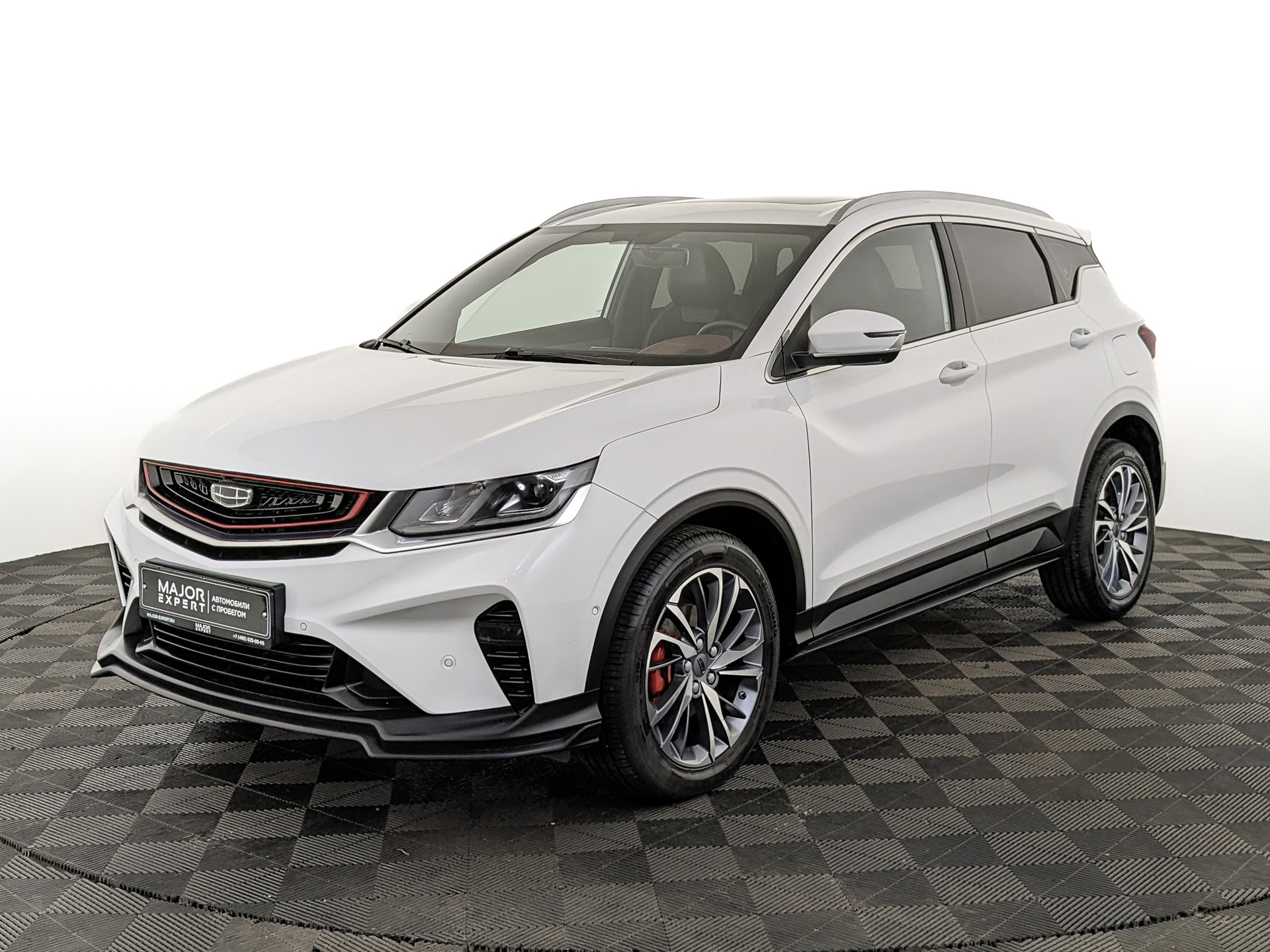 Geely Coolray 2022 АКПП с пробегом 56 915 км 
