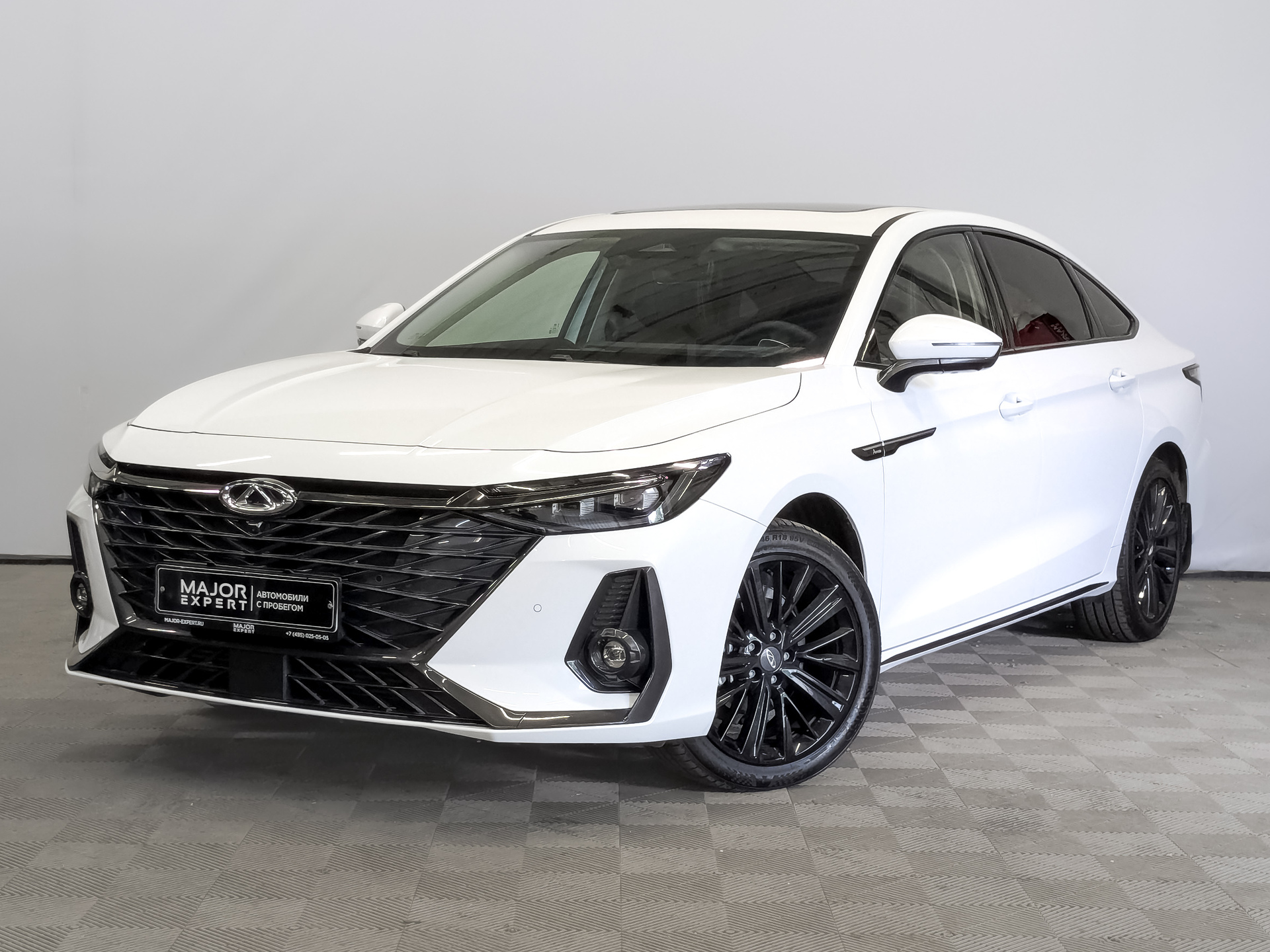 Chery Arrizo 8 2025 АКПП с пробегом 4 906 км 