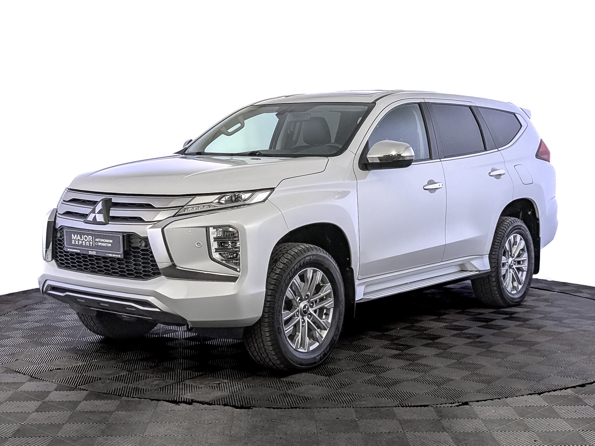 Mitsubishi Pajero Sport 2020 АКПП с пробегом 63 023 км 