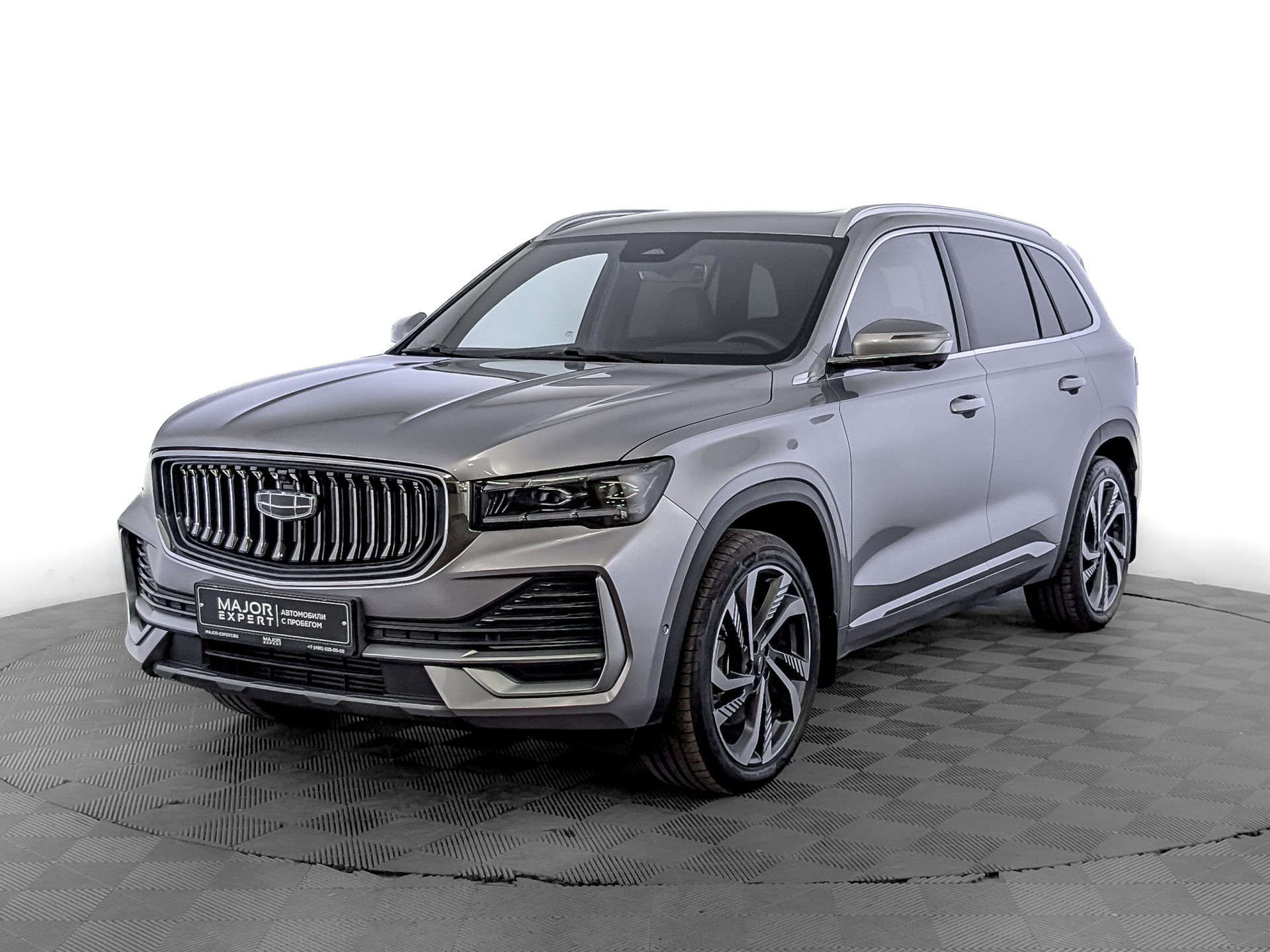 Geely Monjaro 2024 АКПП с пробегом 10 887 км 