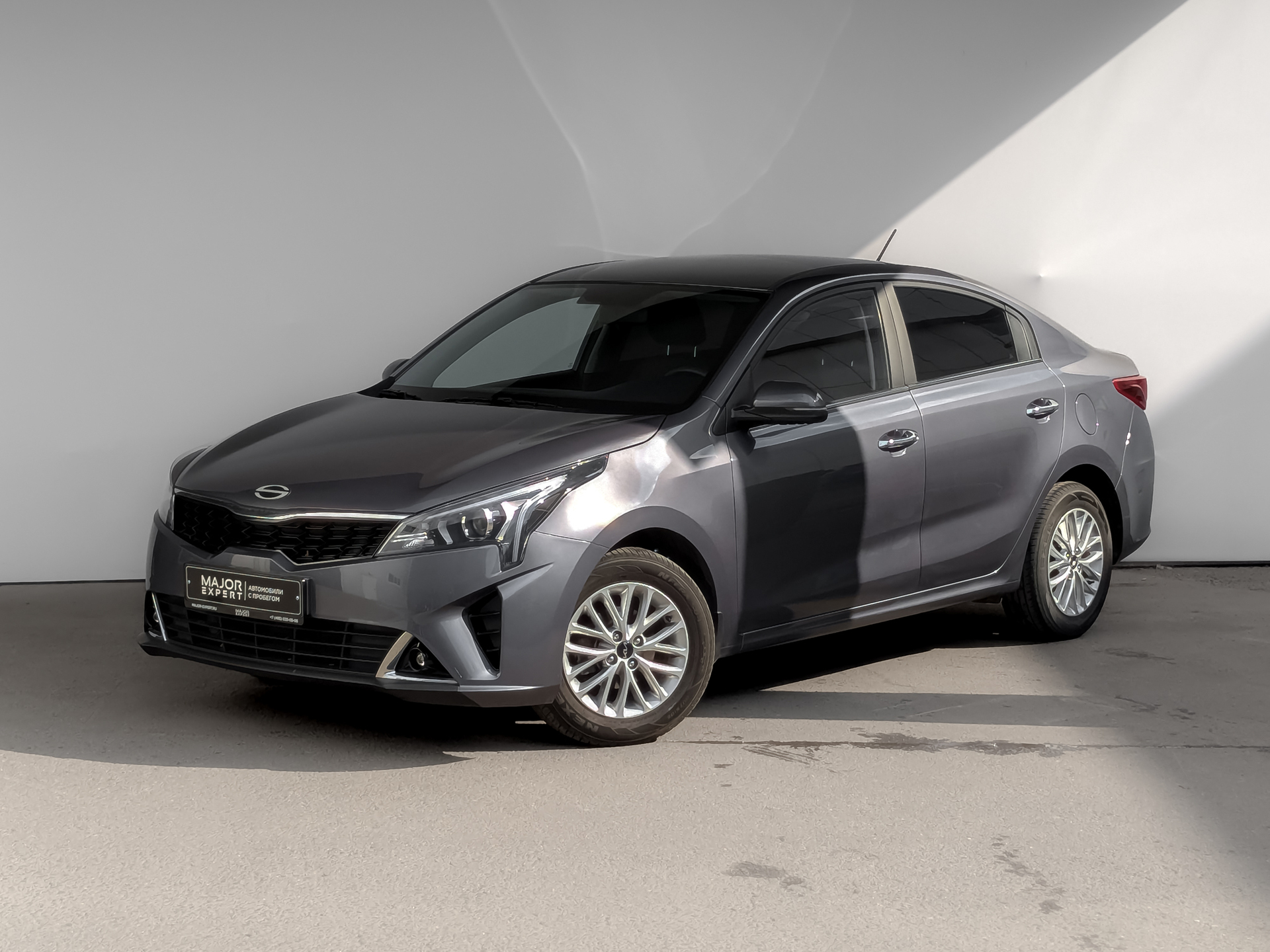 Solaris KRS 2025 АКПП с пробегом 9 618 км 