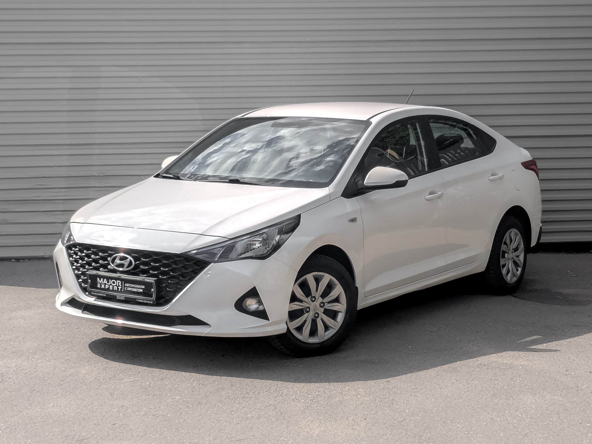 Hyundai Solaris 2022 АКПП с пробегом 76 792 км 