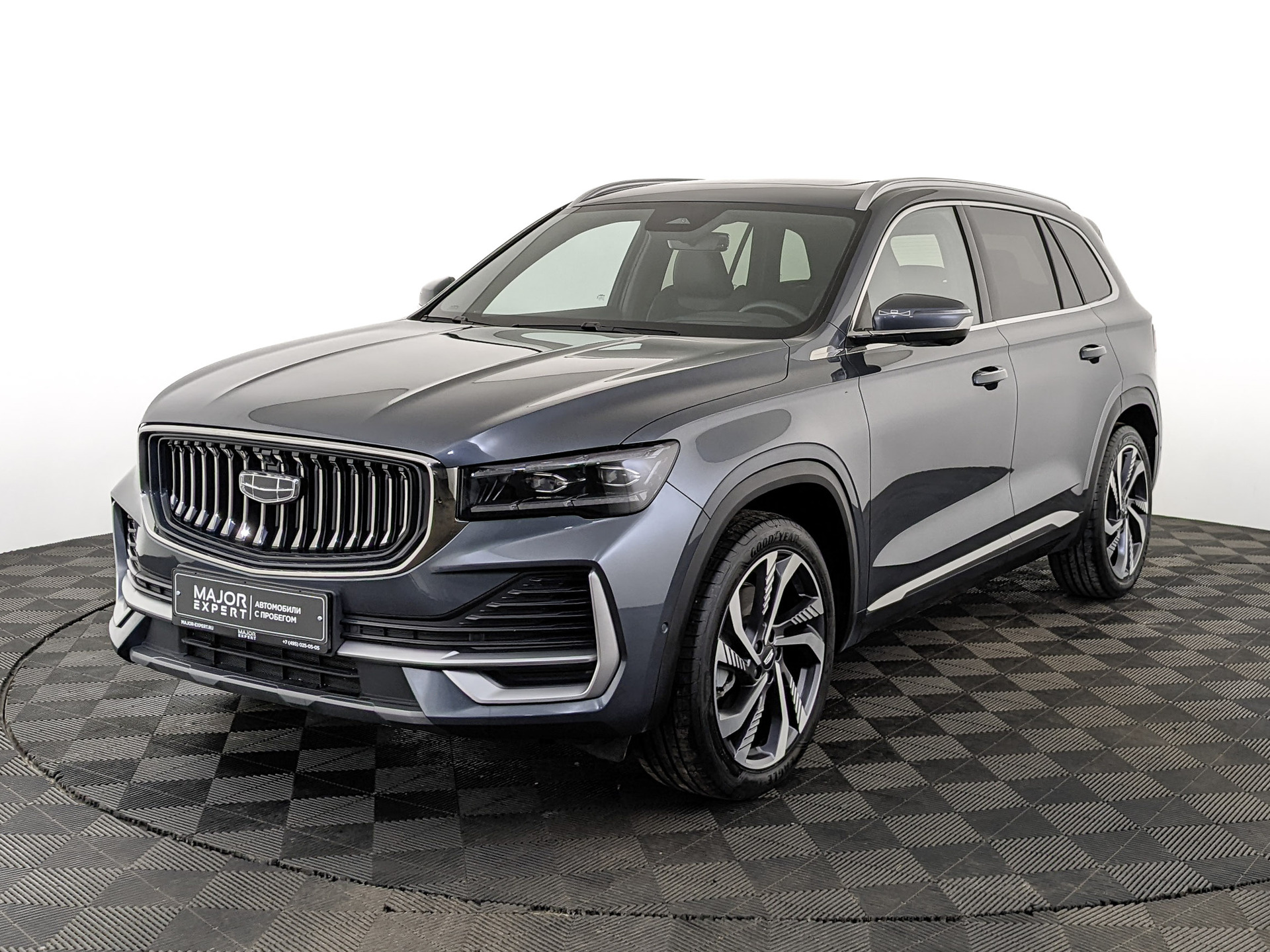 Geely Monjaro 2024 АКПП с пробегом 30 356 км 
