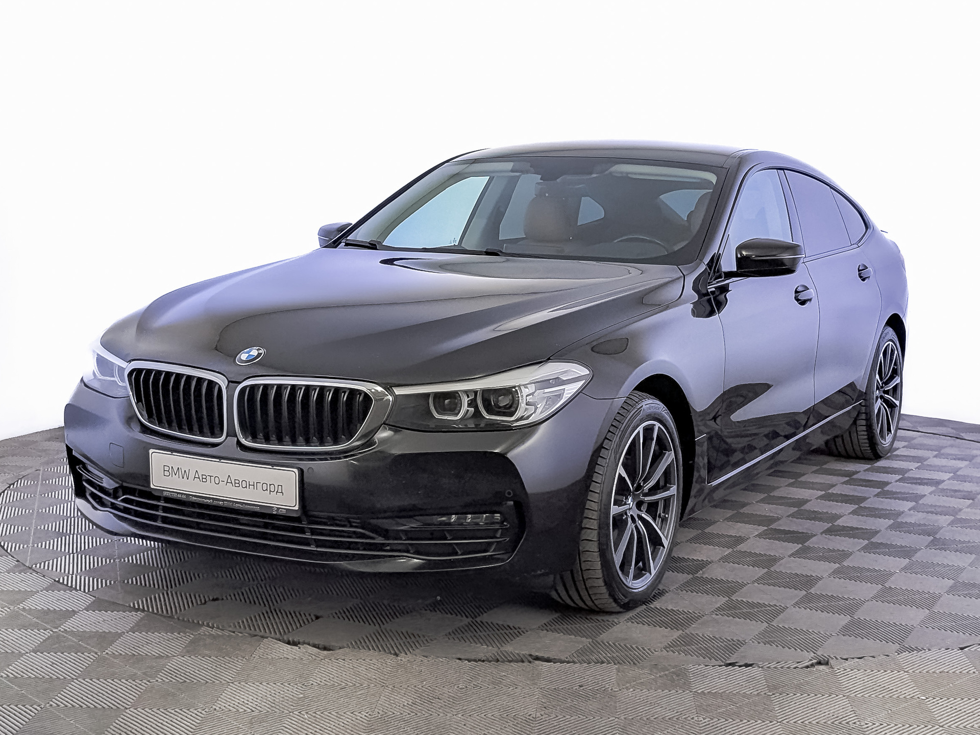BMW 6 серии GT 2019 АКПП с пробегом 129 072 км 
