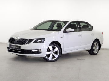 Skoda Octavia 2019 АКПП с пробегом 26 523 км 