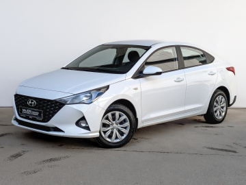 Hyundai Solaris 2022 АКПП с пробегом 74 258 км 