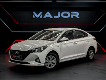 Hyundai Solaris 2022 АКПП с пробегом 45 194 км 